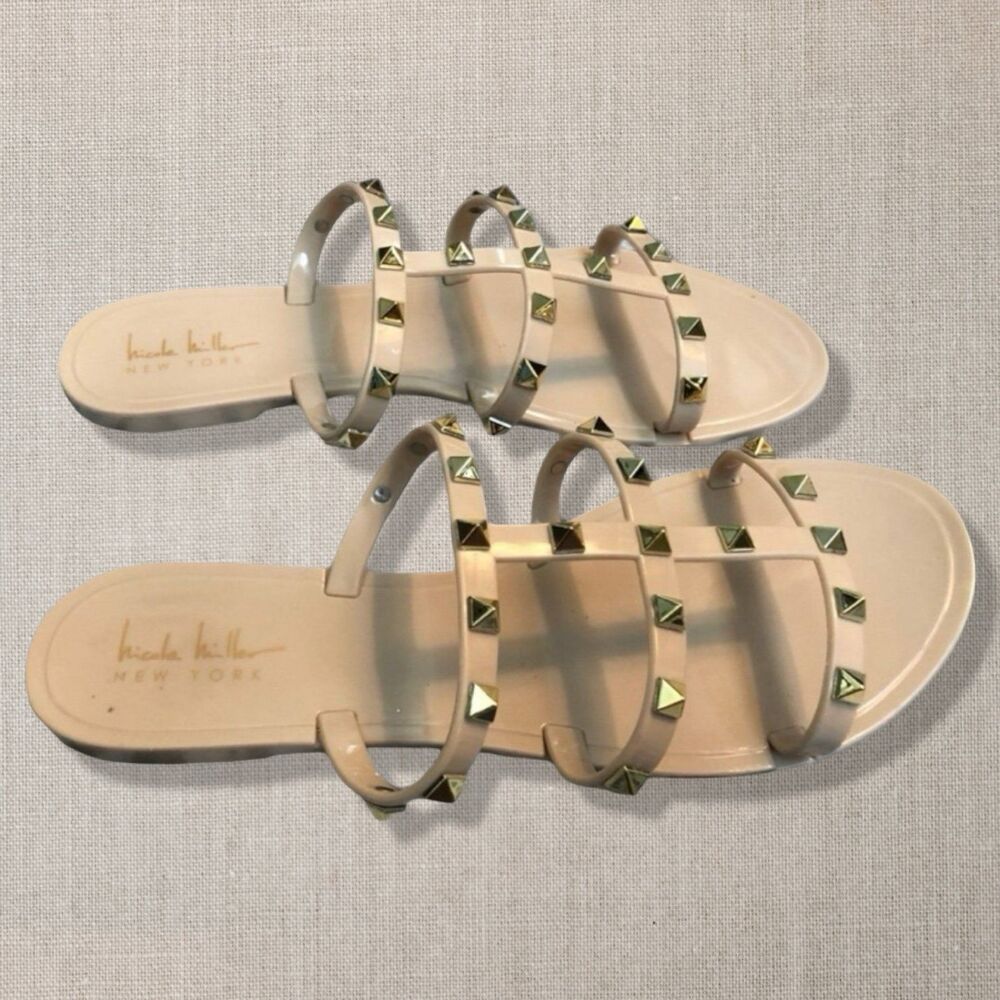Nicole Miller New York Christy Size 9 Nude Jelly Studded Gladiator Sandals
